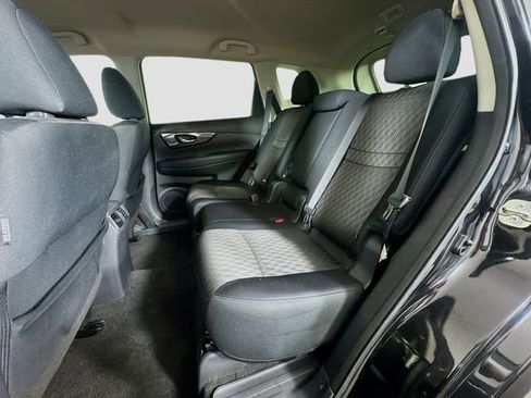 Used 2019 Nissan Rogue SV AWD/4WD image 26