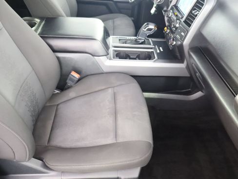 Used 2018 Ford F150 XLT w/ Equipment Group 302A Luxury AWD/4WD image 48