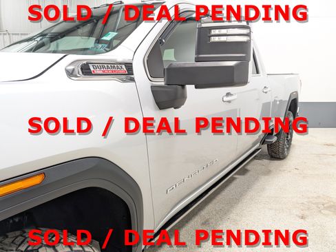 Used 2022 GMC Sierra 3500 Denali w/ Denali Ultimate Package image 7