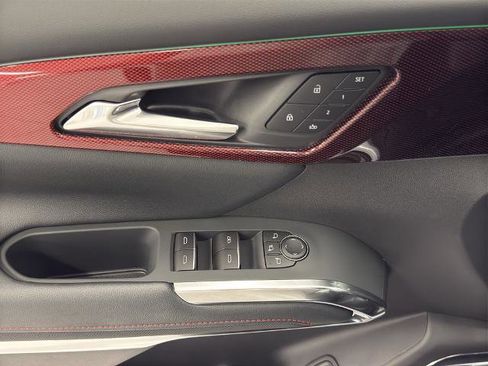 New 2026 Chevrolet Traverse RS w/ LPO, Floor Liner Package image 18