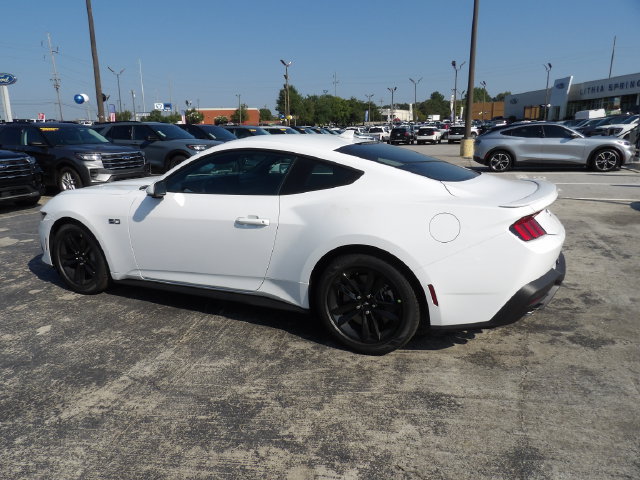 New 2026 Ford Mustang GT RWD image 10