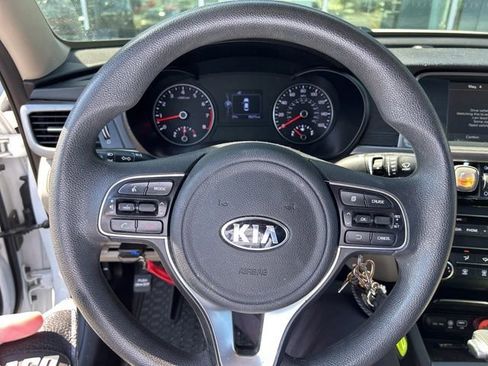 Used 2018 Kia Optima LX w/ Convenience Package FWD image 27