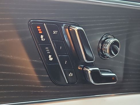 Certified 2024 Cadillac Lyriq Sport AWD/4WD image 24