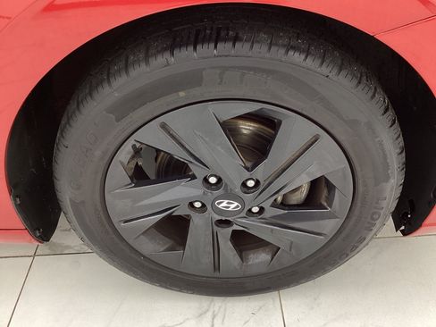 Used 2022 Hyundai Elantra SEL FWD image 44