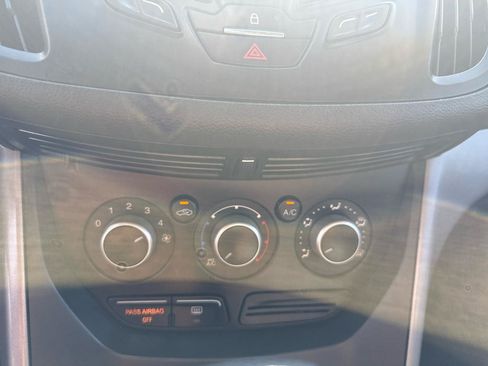Used 2015 Ford Escape SE FWD image 23