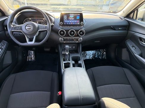 Used 2025 Nissan Sentra SV image 14