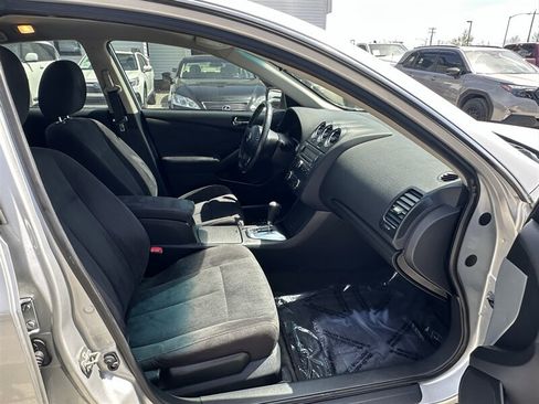 Used 2012 Nissan Altima 2.5 S w/ Convenience Pkg FWD image 8