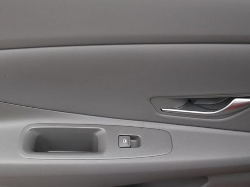 Certified 2025 Hyundai Elantra SEL w/ Cargo Package image 24