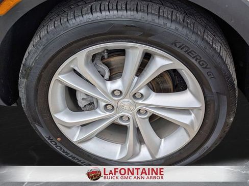 Certified 2023 Buick Encore GX Preferred w/ Cold Weather Comfort Package FWD image 31