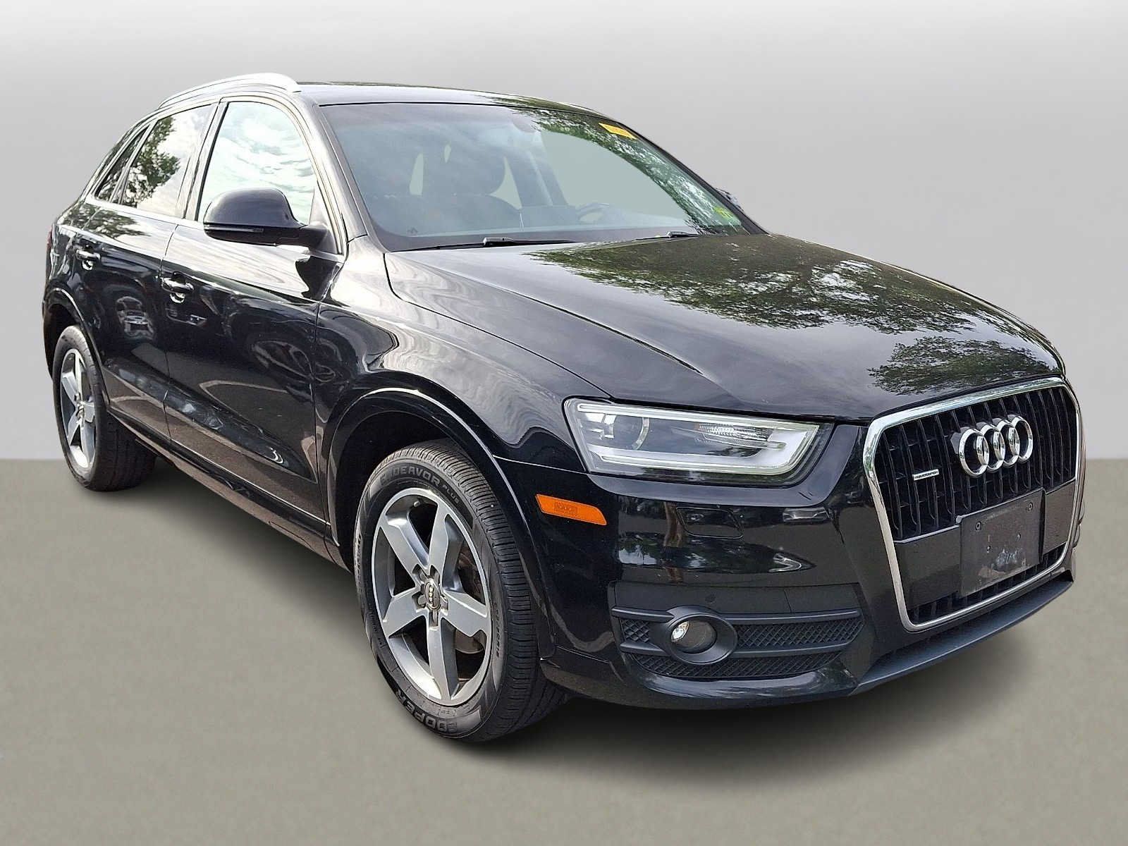Used 2015 Audi Q3 2.0T Premium Plus AWD/4WD image 2