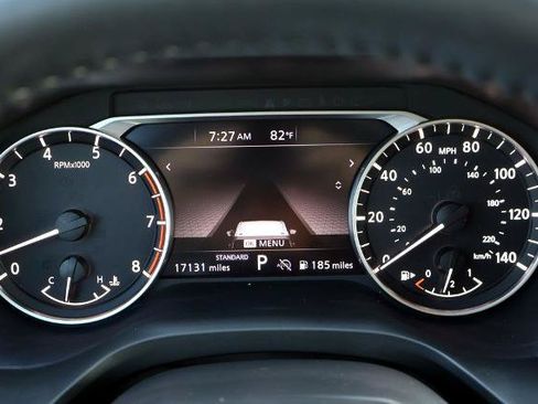 Certified 2025 Nissan Rogue SV w/ SV Premium Package FWD image 26