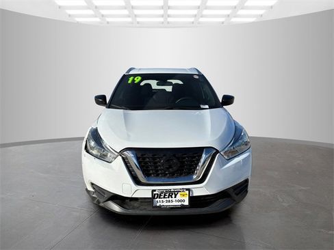 Used 2019 Nissan Kicks S w/ Exterior Electronics Package image 9
