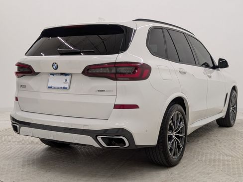 Used 2022 BMW X5 xDrive40i w/ M Sport Package image 9