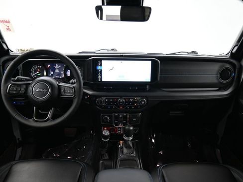 Used 2024 Jeep Wrangler Unlimited Rubicon 4xe image 34