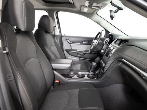 Used 2017 Chevrolet Traverse LT w/ True North Edition AWD/4WD image 27