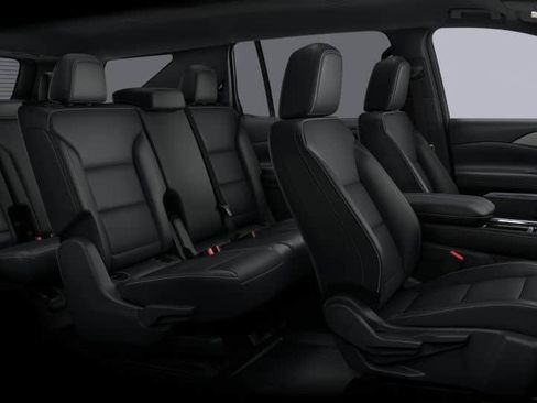 New 2025 Chevrolet Traverse LT w/ Midnight/Sport Edition image 33