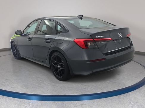 Used 2023 Honda Civic Sport image 7