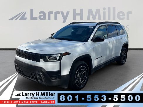 New 2026 Jeep Cherokee Laredo AWD/4WD image 1
