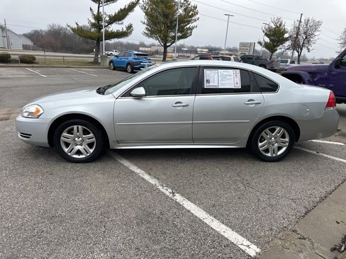 Used 2016 Chevrolet Impala LT image 17