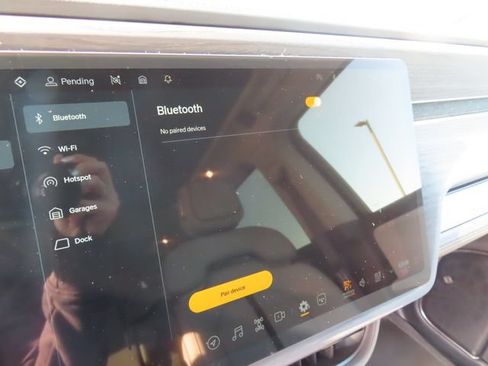 Used 2023 Rivian R1S Adventure AWD/4WD image 19