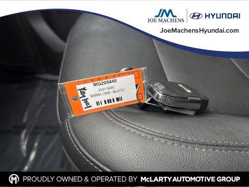 Used 2021 GMC Sierra 1500 SLT w/ SLT Premium Package image 31