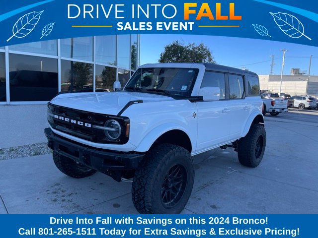 Used 2024 Ford Bronco Outer Banks AWD/4WD image 1