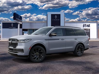 New 2027 Lincoln Navigator Reserve w/ Jet Appearance Package
