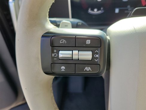 Used 2025 Hyundai Santa Fe SEL image 19