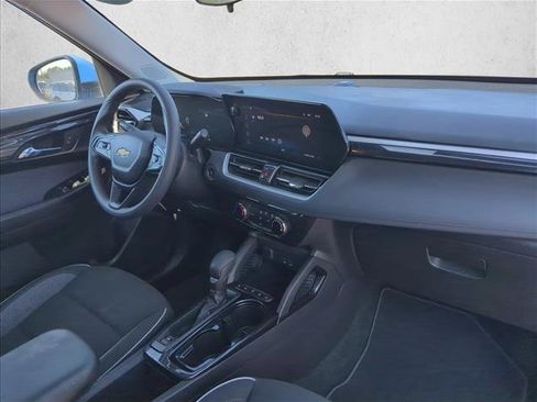 Used 2024 Chevrolet TrailBlazer LT w/ Driver Confidence Package AWD/4WD image 20