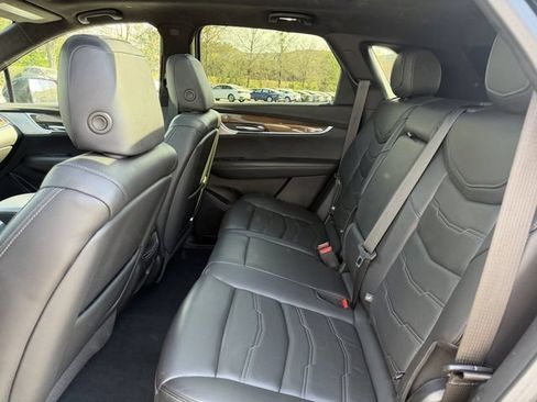 Used 2022 Cadillac XT5 Premium Luxury w/ Platinum Package FWD image 34