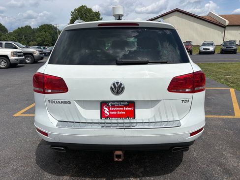 Used 2013 Volkswagen Touareg Sport AWD/4WD image 7