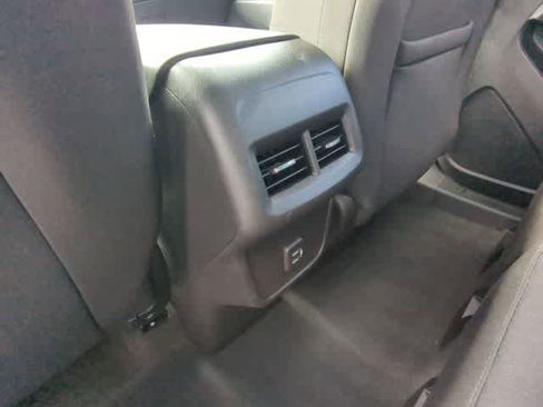 Certified 2022 Chevrolet Equinox LT image 20