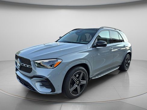 New 2026 Mercedes-Benz GLE 450 4MATIC image 3