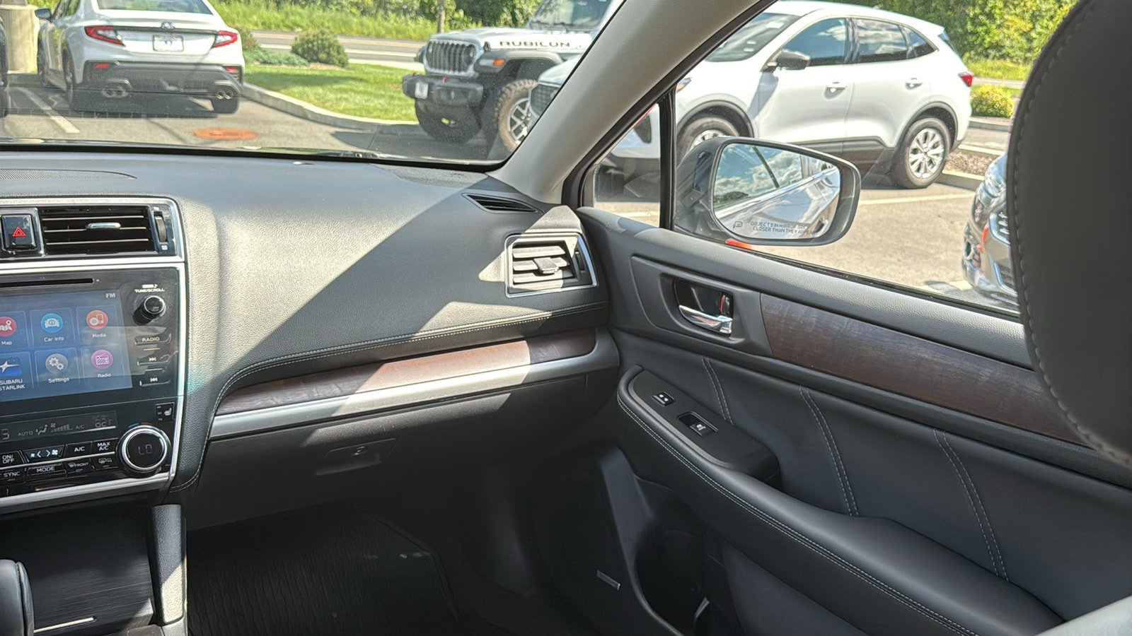 Used 2019 Subaru Outback 2.5i Limited AWD/4WD image 22