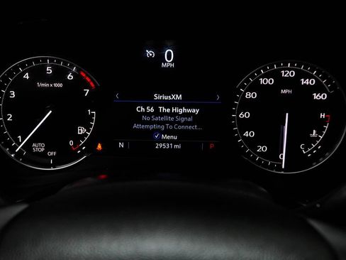 Used 2023 Cadillac XT4 Luxury w/ Cold Weather Package FWD image 31