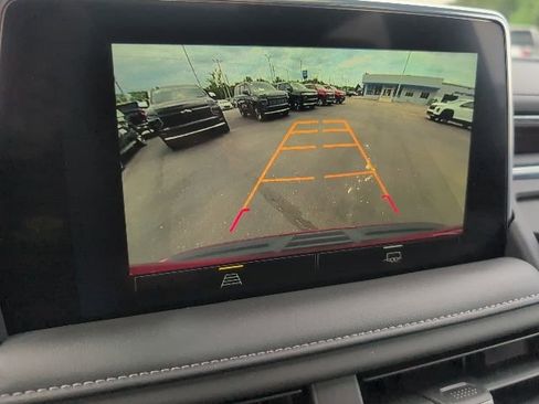 Used 2023 Chevrolet Tahoe Z71 AWD/4WD image 34