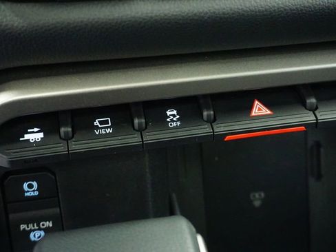 Used 2025 Toyota Tundra Limited image 29