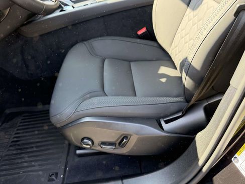 Certified 2026 Volvo XC60 B5 Plus w/ Protection Package Premier image 16