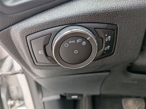 Used 2020 Ford EcoSport Titanium image 18