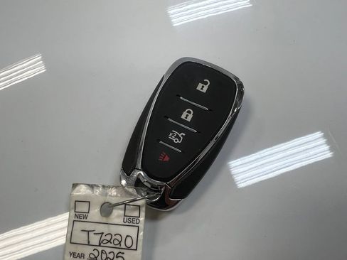 Used 2025 Chevrolet Malibu LS FWD image 35