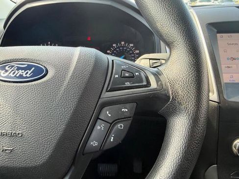 Certified 2020 Ford Edge SE FWD image 13