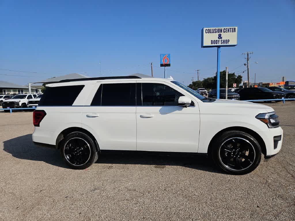 Used 2023 Ford Expedition Limited RWD image 9