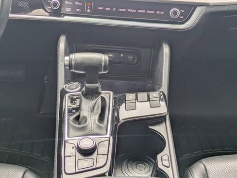 Used 2024 Kia Sportage EX image 21