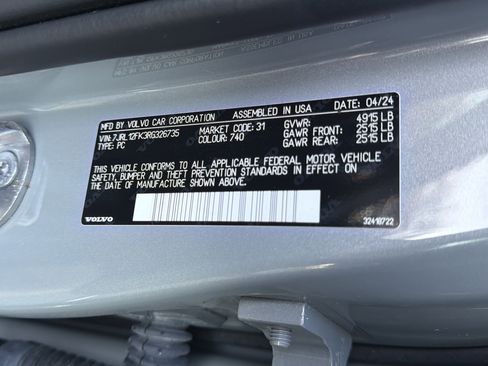 Certified 2024 Volvo S60 B5 Core image 37