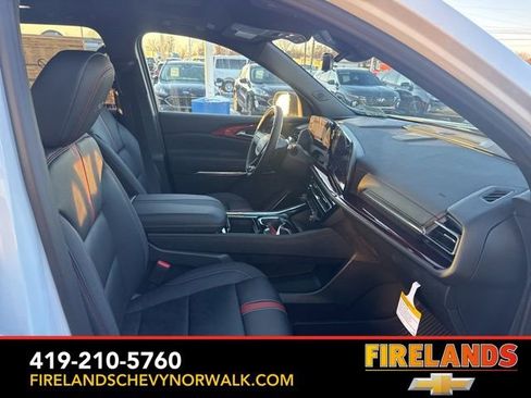 New 2026 Chevrolet Traverse RS w/ LPO, Floor Liner Package image 29