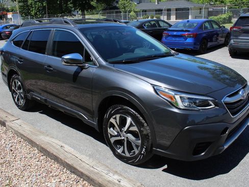 Used 2021 Subaru Outback Limited XT AWD/4WD image 6
