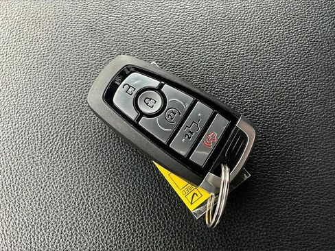 Used 2023 Ford F350 Lariat w/ Snow Plow Prep Package image 6