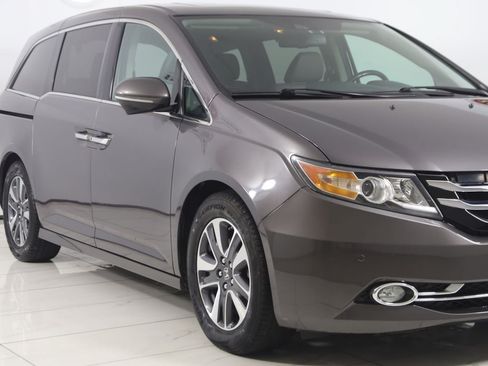 Used 2016 Honda Odyssey Touring image 39