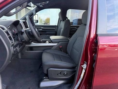 New 2026 RAM 1500 Big Horn AWD/4WD image 18