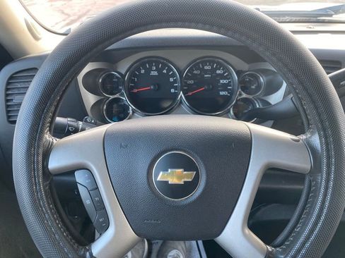 Used 2013 Chevrolet Silverado 2500 LT w/ Convenience Package image 26